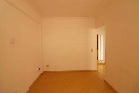 Apartamento à venda com 72m², 2 quartos e 2 vagasSala 