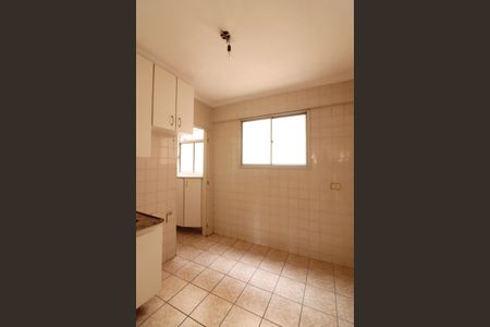 Apartamento à venda com 72m², 2 quartos e 2 vagasCozinha 