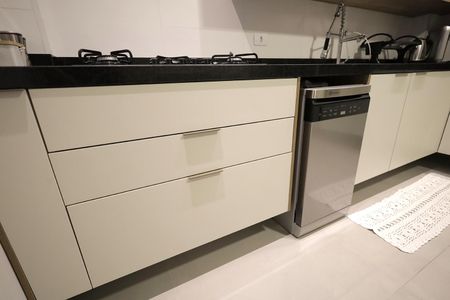 Apartamento à venda com 72m², 2 quartos e 2 vagasCozinha