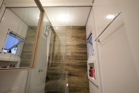 Apartamento à venda com 72m², 2 quartos e 2 vagasBanheiro Suíte