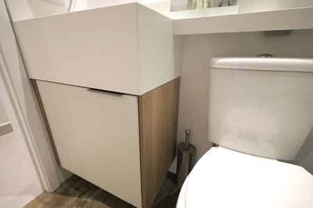 Apartamento à venda com 72m², 2 quartos e 2 vagasBanheiro