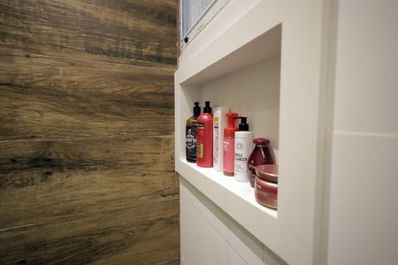 Apartamento à venda com 72m², 2 quartos e 2 vagasBanheiro Suíte