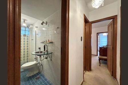 Apartamento para alugar com 95m², 3 quartos e 1 vagaBanheiro social 2