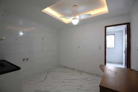 Cozinha de kitnet/studio à venda com 1 quarto, 40m² em Anil, Rio de Janeiro