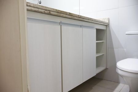 Apartamento para alugar com 69m², 2 quartos e 1 vagaBanheiro Social