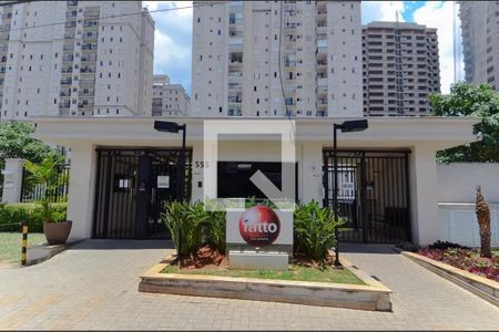 Apartamento para alugar com 69m², 2 quartos e 1 vagaFachada