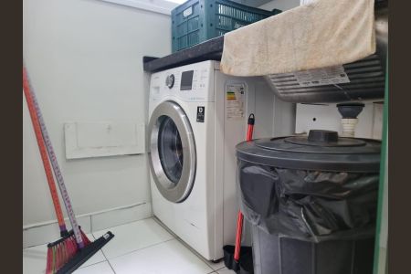 Apartamento para alugar com 69m², 2 quartos e 1 vagaÁrea de Serviço