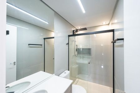 Studio para alugar com 29m², 1 quarto e sem vaga Studio para alugar com 29m², 1 quarto e sem vagaBanheiro Social