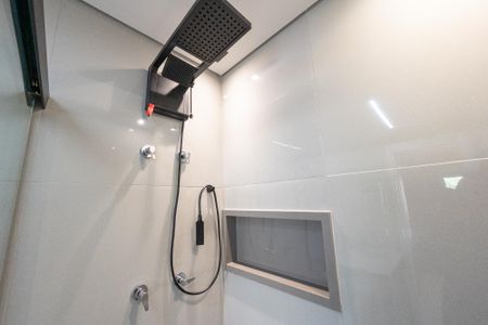 Studio para alugar com 29m², 1 quarto e sem vaga Studio para alugar com 29m², 1 quarto e sem vagaBanheiro Social