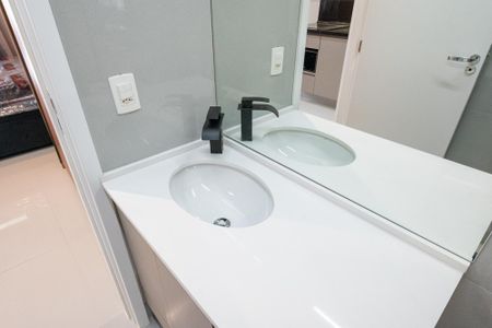 Studio para alugar com 29m², 1 quarto e sem vaga Studio para alugar com 29m², 1 quarto e sem vagaBanheiro Social