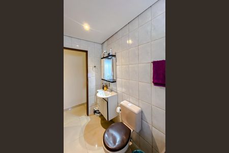 Casa à venda com 300m², 5 quartos e 3 vagasBanheiro (Casa 2)