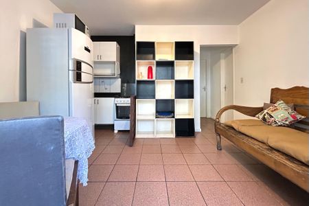 Sala de apartamento para alugar com 2 quartos, 57m² em Lagoa da Conceição, Florianópolis