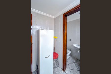 Apartamento para alugar com 68m², 2 quartos e 1 vagaÁrea de Serviço