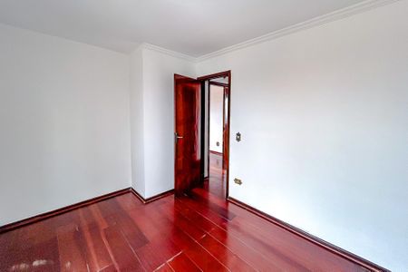 Apartamento para alugar com 68m², 2 quartos e 1 vagaQuarto 1