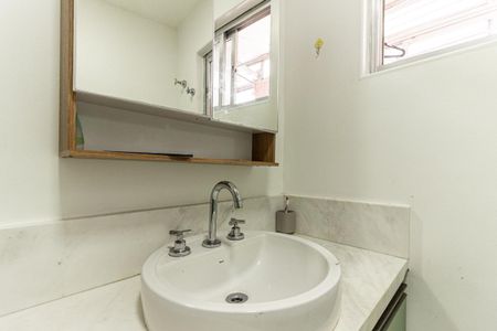 Apartamento para alugar com 132m², 3 quartos e sem vagaBanheiro