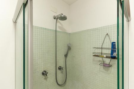 Apartamento para alugar com 132m², 3 quartos e sem vagaBanheiro