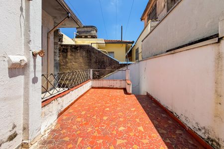 Casa à venda com 95m², 2 quartos e 1 vagaTerraço