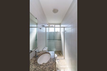 Apartamento para alugar com 70m², 3 quartos e 2 vagasBanheiro Social