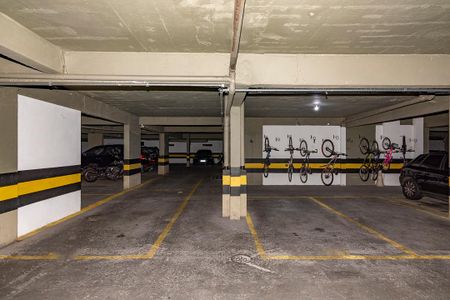 Apartamento para alugar com 70m², 3 quartos e 2 vagasGaragem