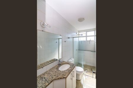 Apartamento para alugar com 70m², 3 quartos e 2 vagasBanheiro Social