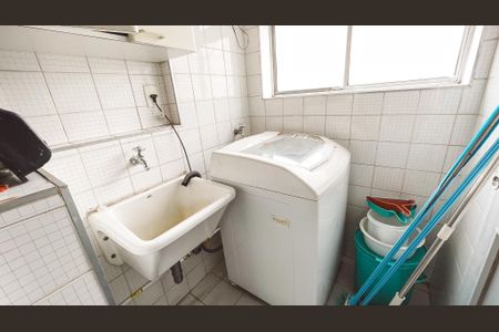 Apartamento à venda com 52m², 2 quartos e 1 vaga Apartamento à venda com 52m², 2 quartos e 1 vagaÁrea de Serviço