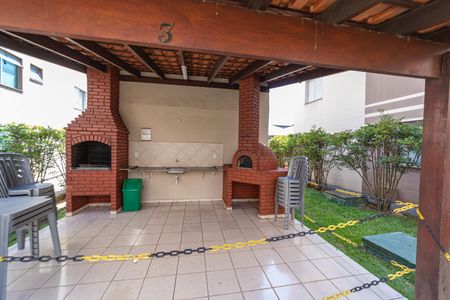 Apartamento à venda com 44m², 2 quartos e 1 vaga Apartamento à venda com 44m², 2 quartos e 1 vagaÁrea comum - Churrasqueira