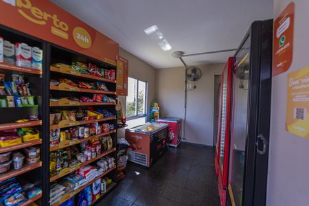 Apartamento à venda com 44m², 2 quartos e 1 vaga Apartamento à venda com 44m², 2 quartos e 1 vagaMini Mercado