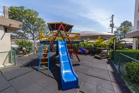 Apartamento à venda com 44m², 2 quartos e 1 vaga Apartamento à venda com 44m², 2 quartos e 1 vagaÁrea comum - Playground