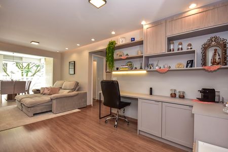 Apartamento à venda com 75m², 2 quartos e 2 vagasSala