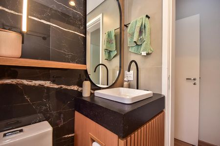 Apartamento à venda com 75m², 2 quartos e 2 vagasBanheiro Suíte 