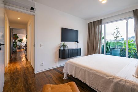 Apartamento à venda com 135m², 2 quartos e 2 vagasSuíte