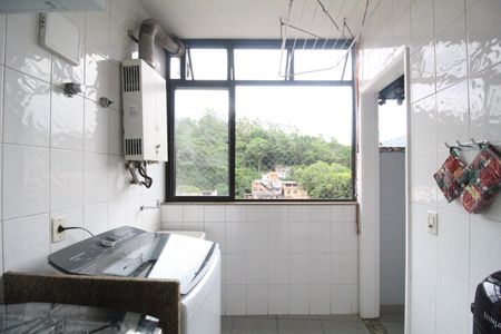 Apartamento à venda com 106m², 3 quartos e 2 vagasÁrea de serviço 