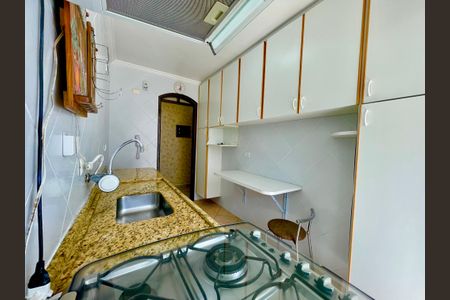 Apartamento à venda com 66m², 2 quartos e 1 vagaCozinha