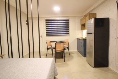 Studio para alugar com 25m², 1 quarto e sem vagaSala/Cozinha/Quarto