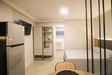 Studio para alugar com 25m², 1 quarto e sem vagaSala/Cozinha/Quarto