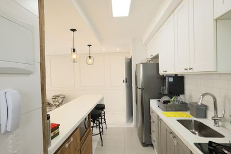 Apartamento à venda com 70m², 2 quartos e 1 vagaCozinha