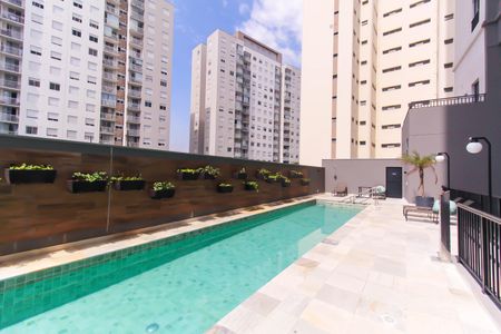 Apartamento para alugar com 32m², 1 quarto e sem vagaÁrea comum - Piscina