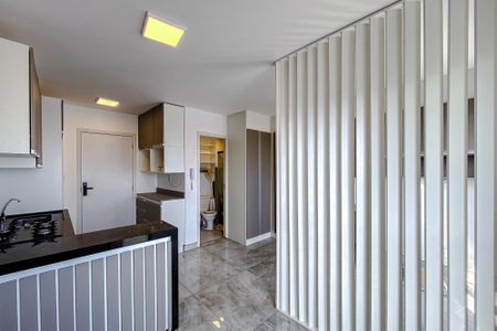 Sala de kitnet/studio para alugar com 1 quarto, 32m² em Belenzinho, São Paulo