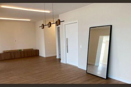 Apartamento à venda com 190m², 3 quartos e 3 vagas