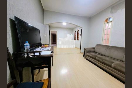 Casa à venda com 3 quartos, 120m² em Vila Gomes, São Paulo
