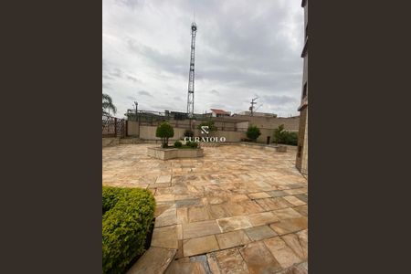 Apartamento à venda com 3 quartos, 94m² em Jardim Teresa, São Paulo