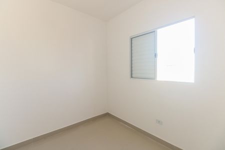 Quarto 1 de apartamento para alugar com 2 quartos, 45m² em Vila Carrão, São Paulo