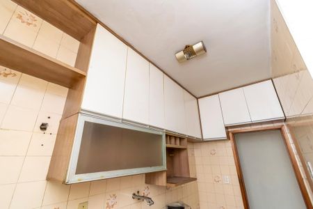 Apartamento à venda com 60m², 2 quartos e 1 vagaCozinha - Armários