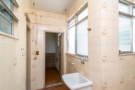 Apartamento à venda com 60m², 2 quartos e 1 vagaÁrea de Serviço