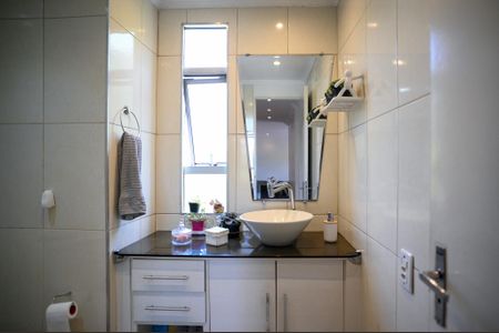 Apartamento à venda com 109m², 2 quartos e 1 vagaBanheiro