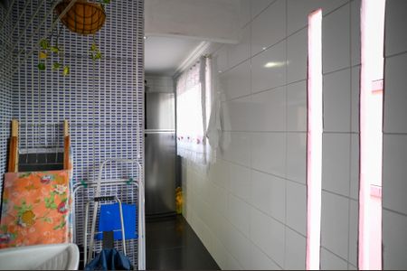 Apartamento à venda com 109m², 2 quartos e 1 vagaÁrea de Serviço