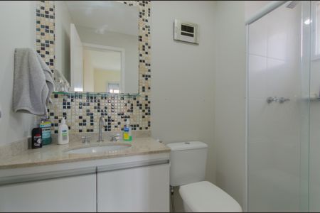 Apartamento à venda com 64m², 2 quartos e 2 vagasBanheiro da Suíte