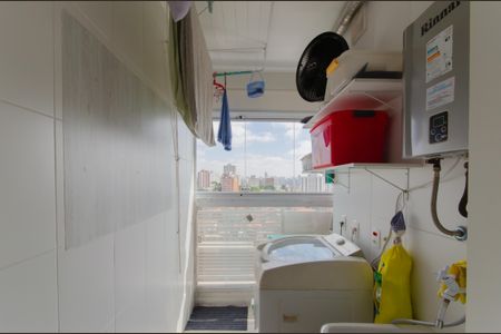 Apartamento à venda com 64m², 2 quartos e 2 vagasÁrea de Serviço