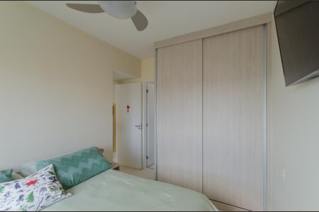 Apartamento à venda com 64m², 2 quartos e 2 vagasSuíte