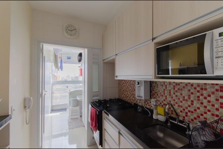 Apartamento à venda com 64m², 2 quartos e 2 vagasCozinha